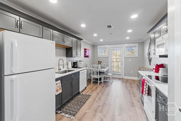 $329,000 | 1035 South Barnett Shoals Road, Unit 911, Athens, GA 30605