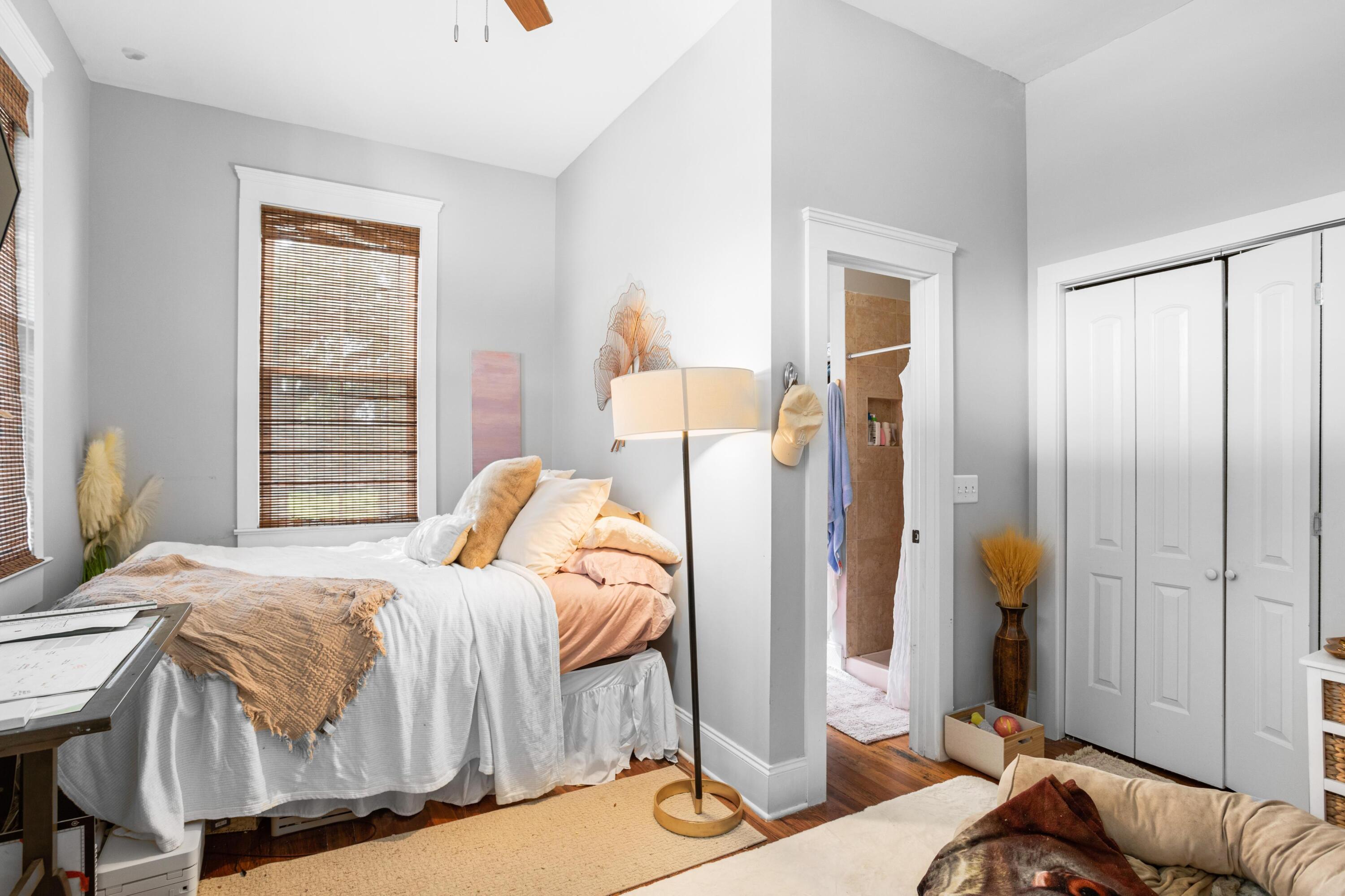 704 Rutledge Avenue, Unit A&B Charleston, SC 29403 - Photo 26 of 49 124241-CoastalRePhoto-4625