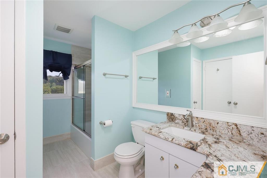 218 Winding Road Iselin, NJ 08830 - Photo 19 of 40 Gallery Image 19