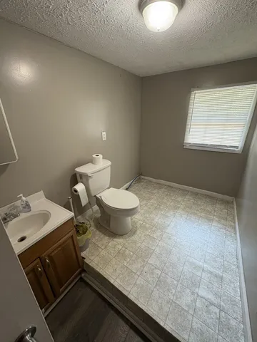 $243,000 | 301 Moncrief Avenue, Goodlettsville, TN 37072