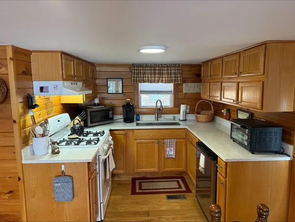 $519,000 | 326 Beechwood Avenue, Hudson, ME 04468