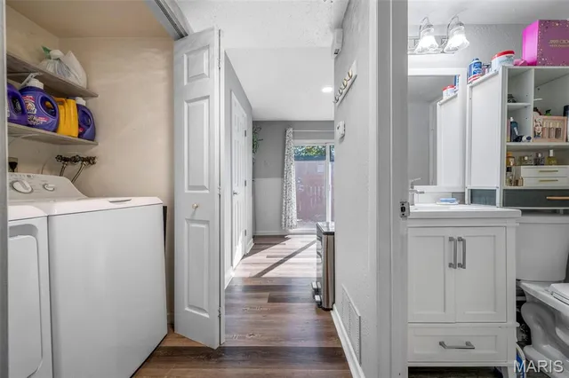 $124,900 | 1871 Mansard Drive, St. Louis, MO 63125