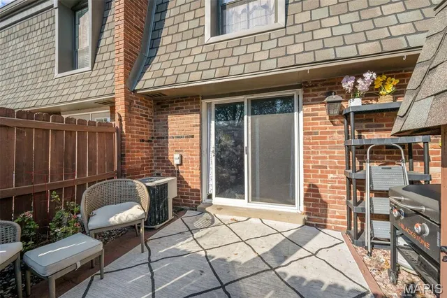 $124,900 | 1871 Mansard Drive, St. Louis, MO 63125