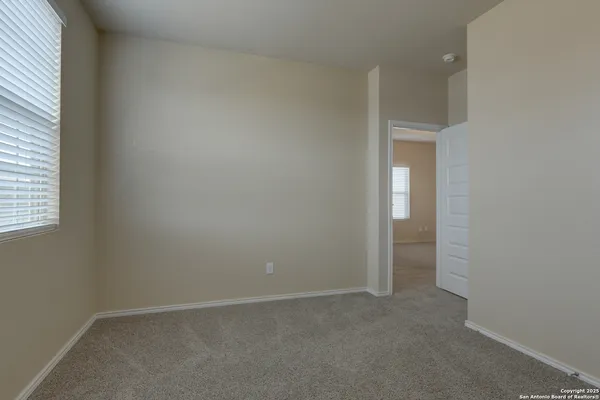 $1,645 | 3931 Somers Crest, San Antonio, TX 78211