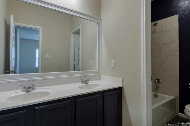 $1,695 | 3931 Somers Crest, San Antonio, TX 78211