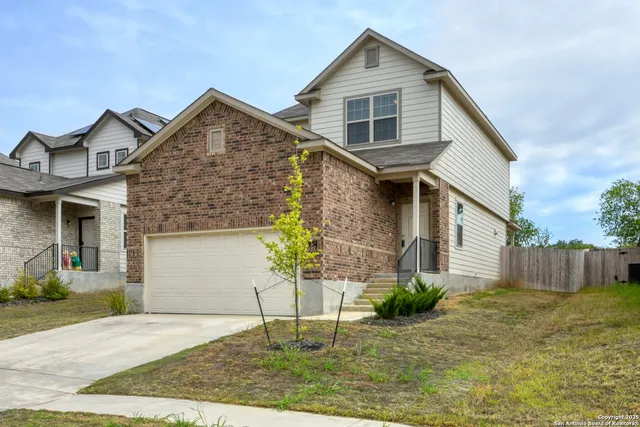 $1,695 | 3931 Somers Crest, San Antonio, TX 78211