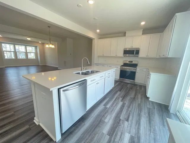 $2,095 | 1419 Herb Garden Way, Apex, NC 27502