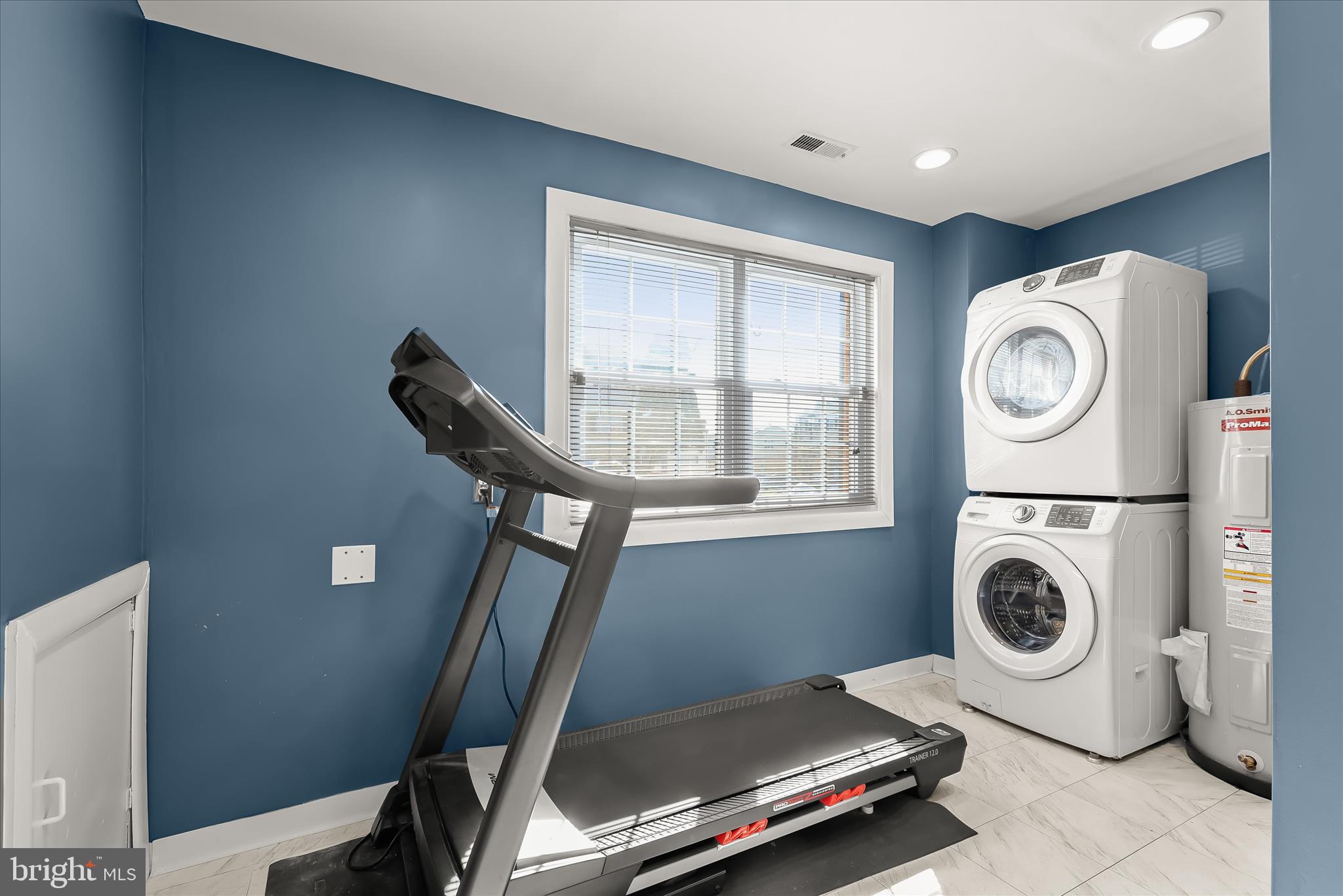 8 Middleview Court Baltimore, MD 21244 - Photo 33 of 39 Laundry