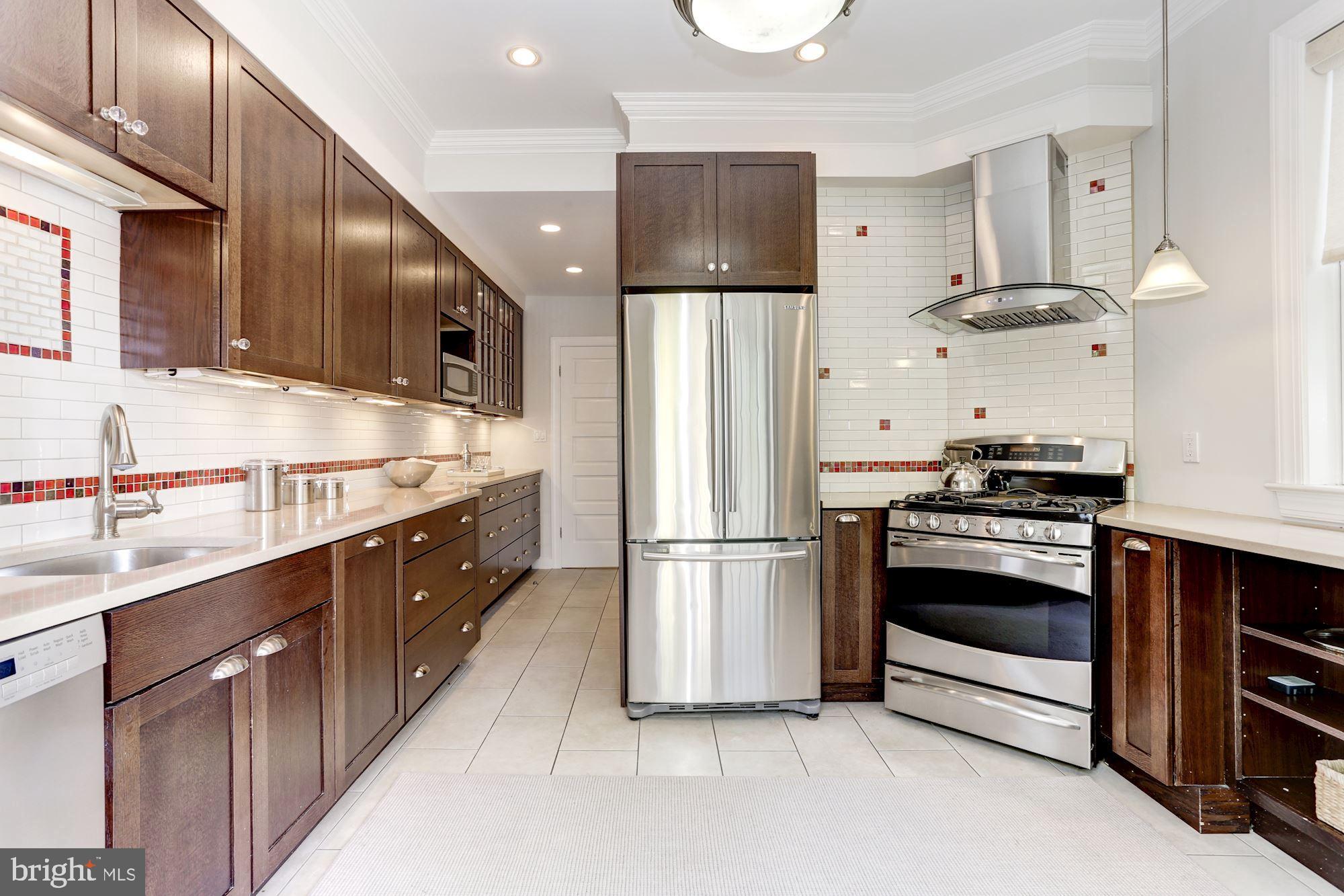 1759 Park Road Northwest Washington, DC 20010 - Photo 11 of 39 Gallery Image 11