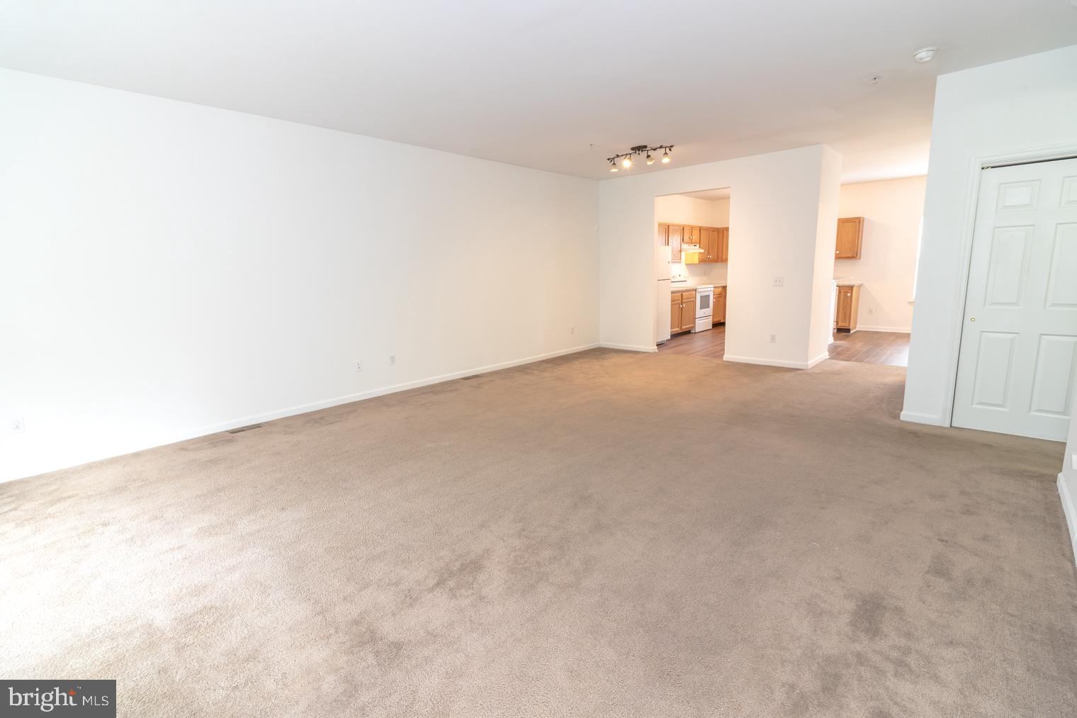 6 Turtle Court Delanco, NJ 08075 - Photo 15 of 37 living room/dining room