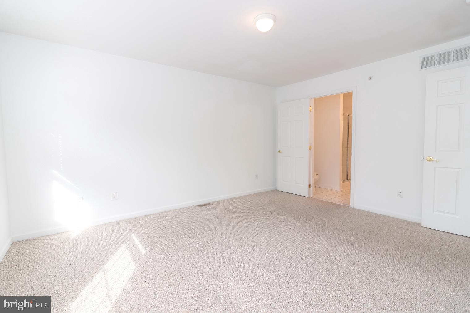 6 Turtle Court Delanco, NJ 08075 - Photo 20 of 37 master bedroom