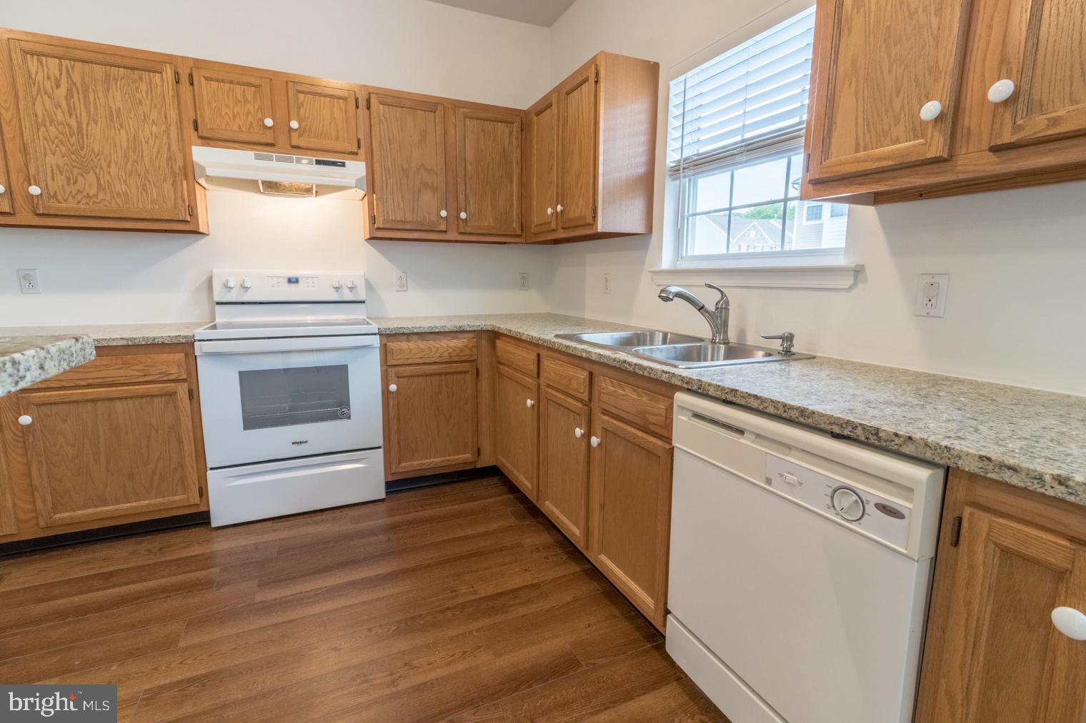 6 Turtle Court Delanco, NJ 08075 - Photo 9 of 37 kitchen