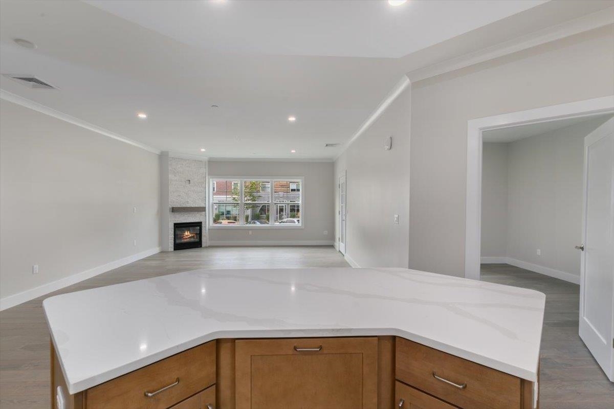 65 Pointe Place, Unit 104 Dover, NH 03820 - Photo 9 of 25