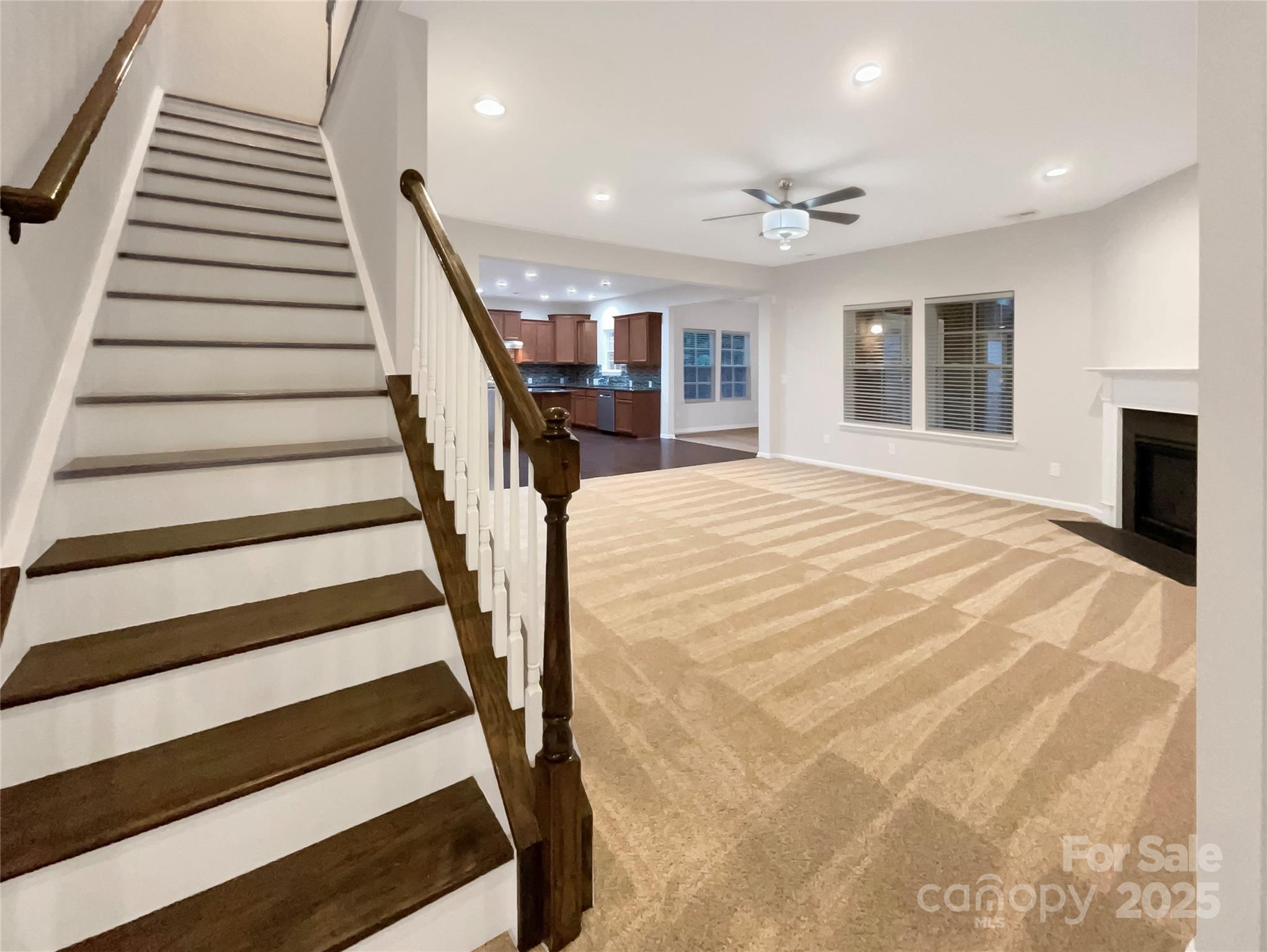 705 Old Cove Road Tega Cay, SC 29708 - Photo 12 of 31