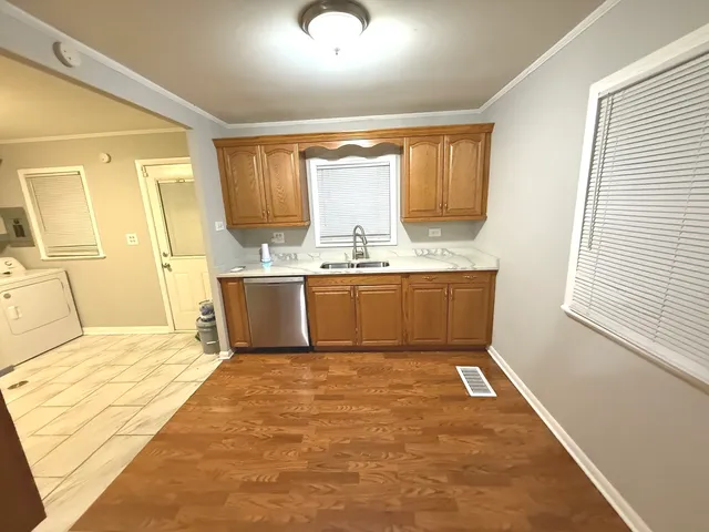 $129,000 | 142 Marquette Street, Park Forest, IL 60466