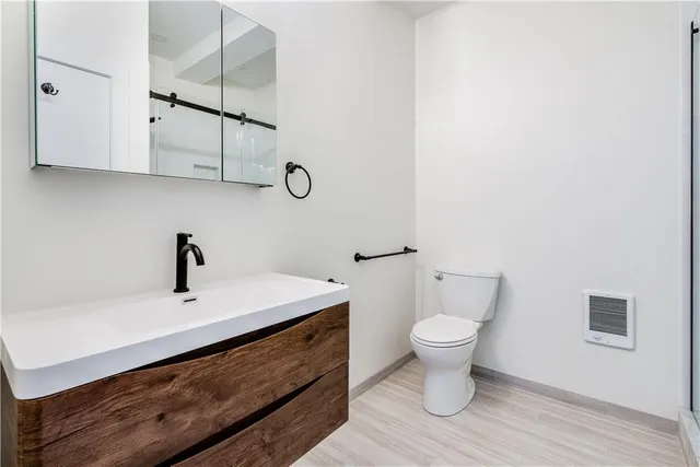 $2,250 | 202 Hooker Avenue, Unit 2, Poughkeepsie, NY 12603