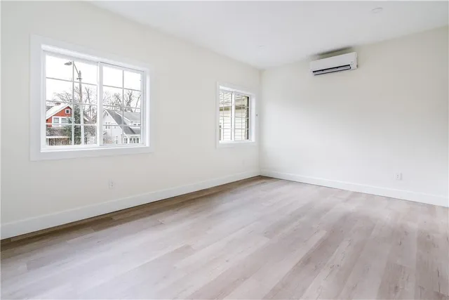 $2,250 | 202 Hooker Avenue, Unit 2, Poughkeepsie, NY 12603