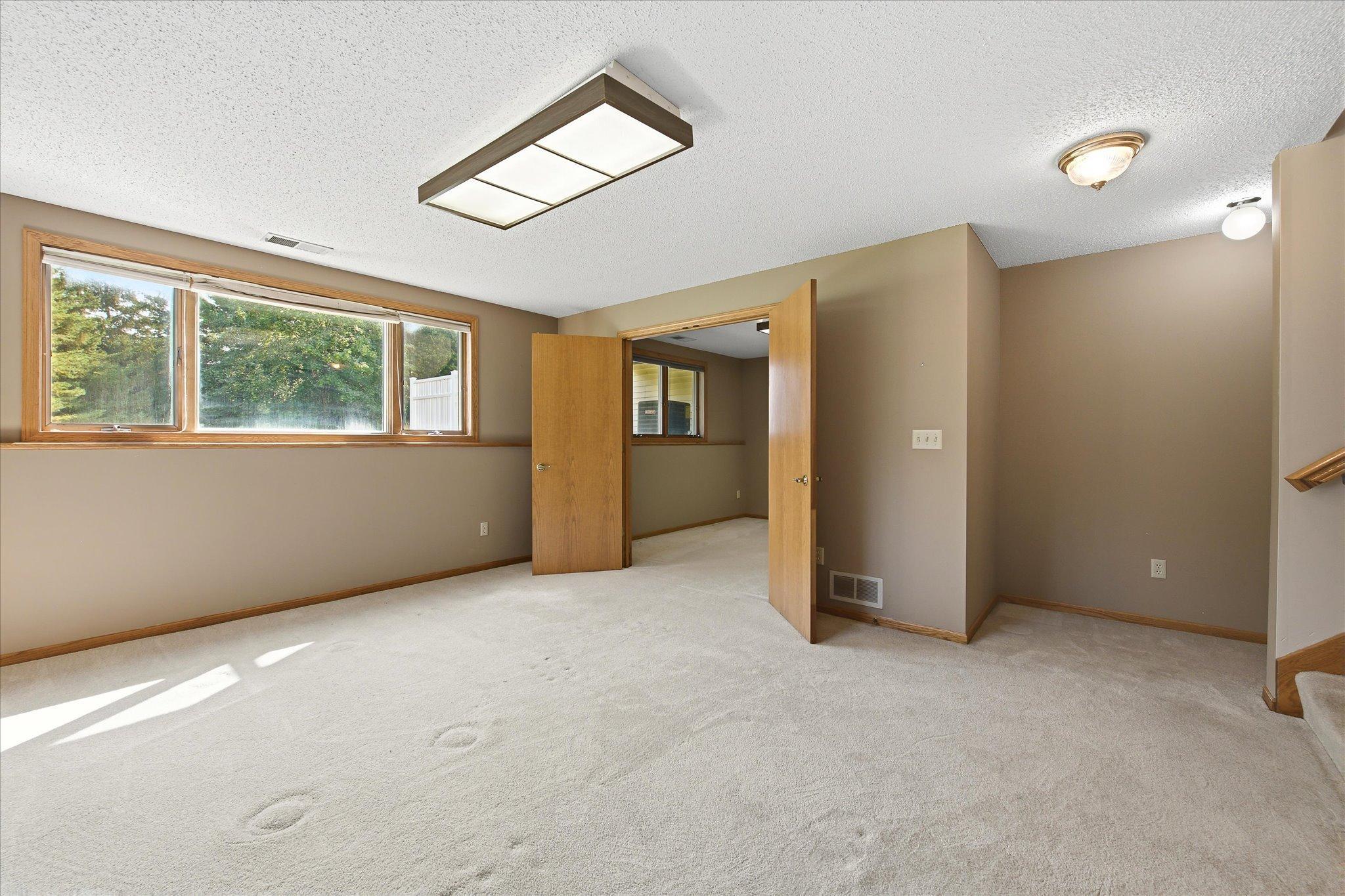 5758 Heather Ridge Drive Shoreview, MN 55126 - Photo 24 of 40 Gallery Image 24