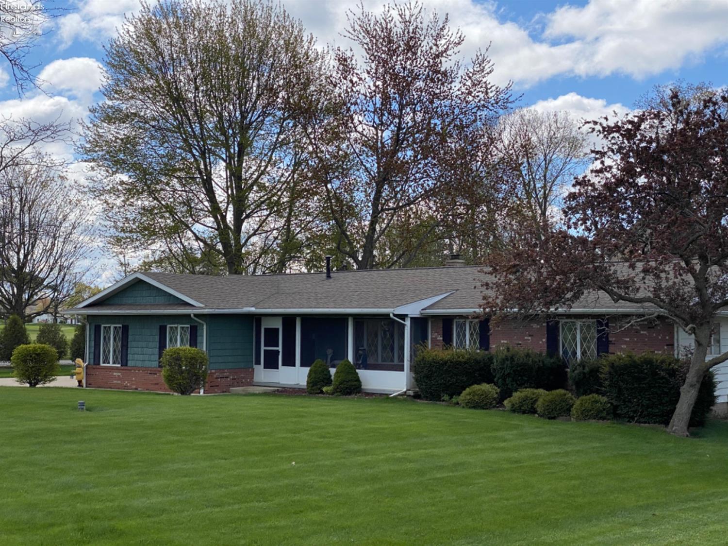 4450 Beach Club Road Port Clinton, OH 43452 - Photo 23 of 23 Gallery Image 23