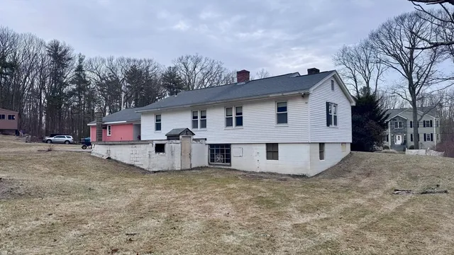 $419,000 | 266 Putnam Hill Road, Sutton, MA 01590