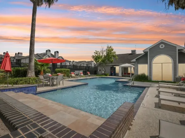 $999 | 4211 Clay Hill Drive, Unit 1214, Houston, TX 77084