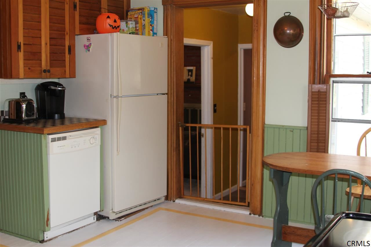 20 McCormack Road Bethlehem, NY 12159 - Photo 8 of 25 Photo 8