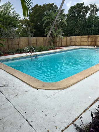 $3,350 | 1400 Northeast 175th Street, North Miami Beach, FL 33162