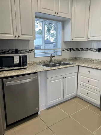 $3,350 | 1400 Northeast 175th Street, North Miami Beach, FL 33162