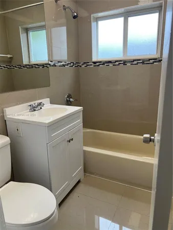 $3,350 | 1400 Northeast 175th Street, North Miami Beach, FL 33162