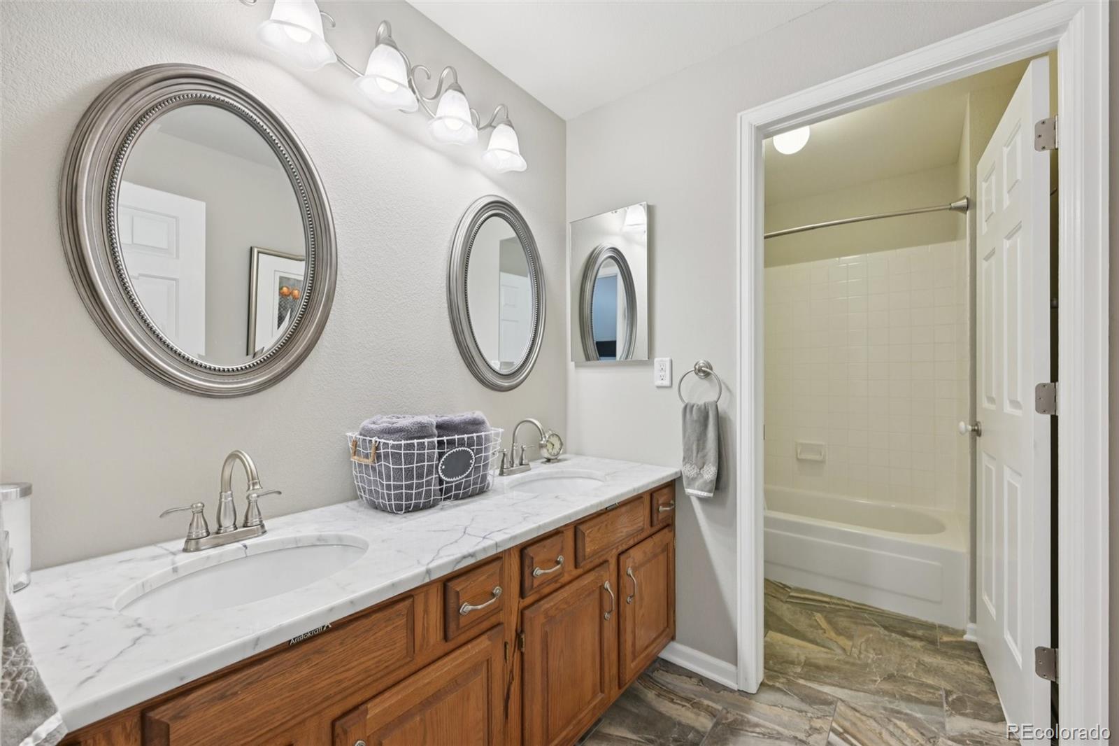 9385 Prairie View Drive Highlands Ranch, CO 80126 - Photo 28 of 49 Gallery Image 28
