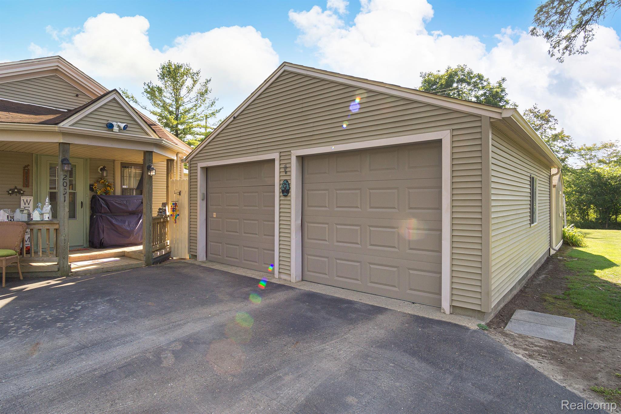 2031 Brewer Road Howell, MI 48855 - Photo 18 of 27 Gallery Image 18