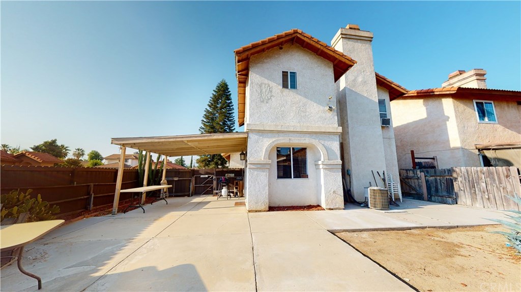 365 East Vodden Street Rialto, CA 92376 - Photo 29 of 37 Backyard is a blank canvas ready for you to create your dream backyard!