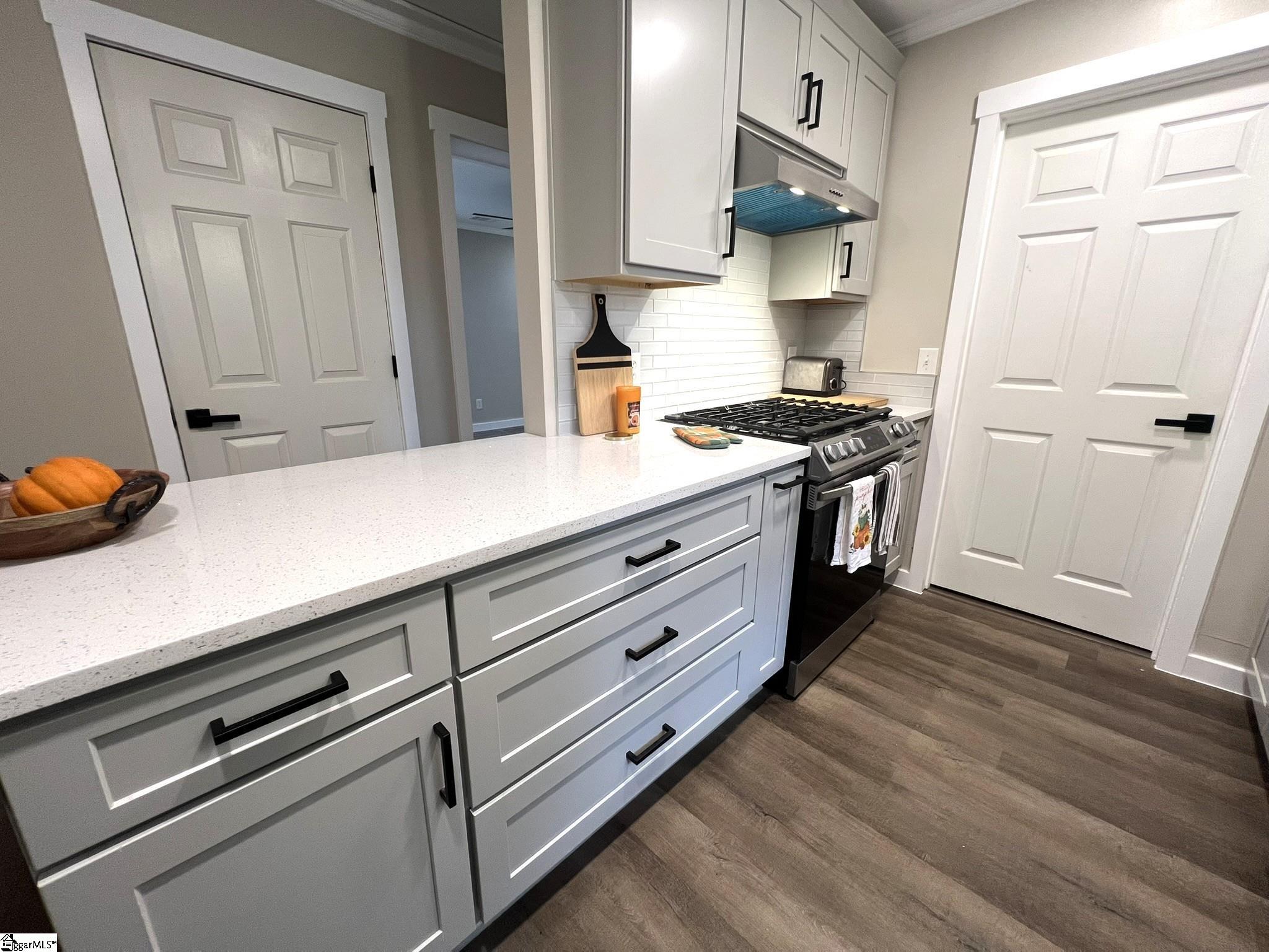 114 Mt Vernon Circle Greer, SC 29651 - Photo 12 of 39