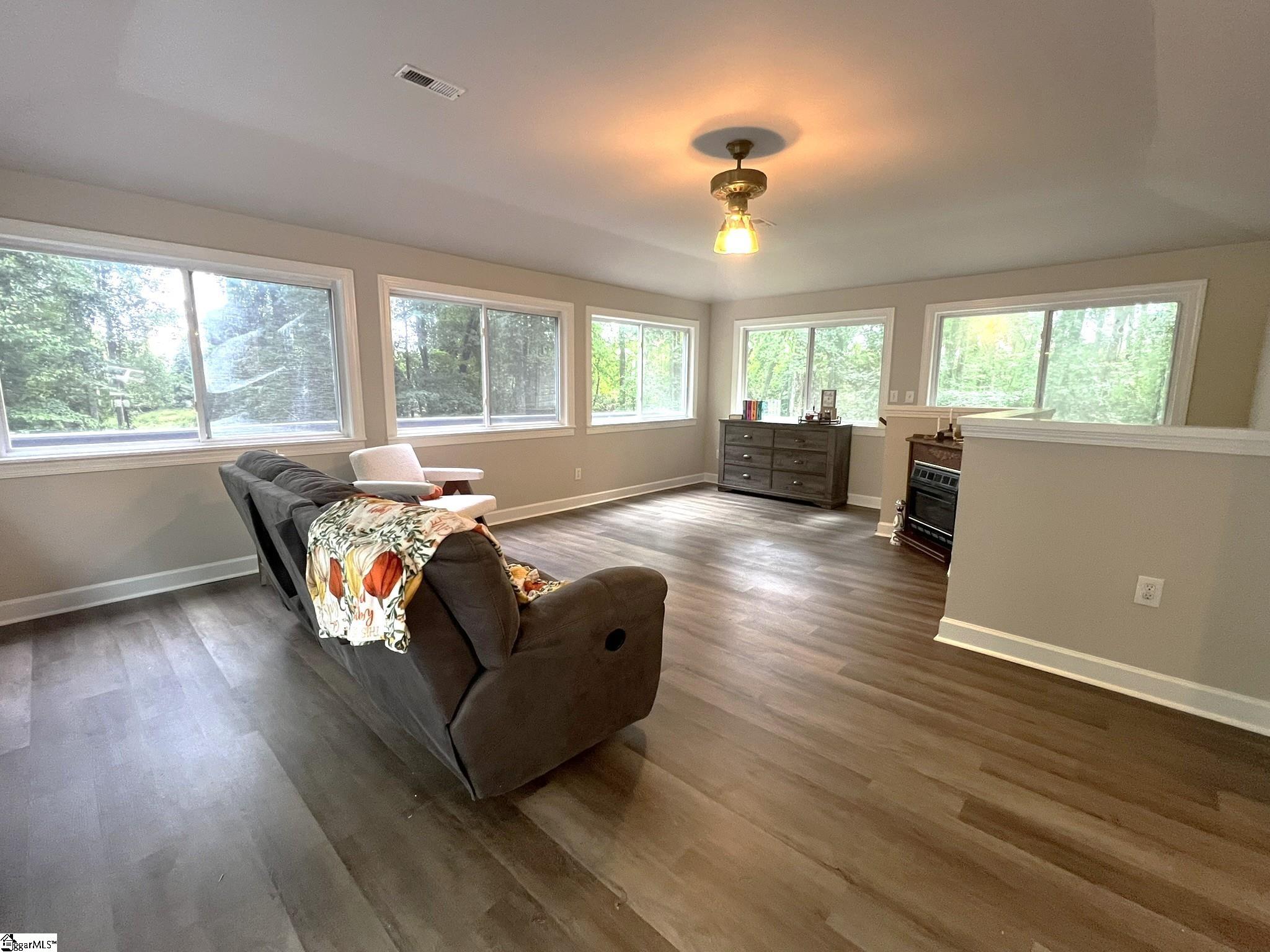 114 Mt Vernon Circle Greer, SC 29651 - Photo 18 of 39