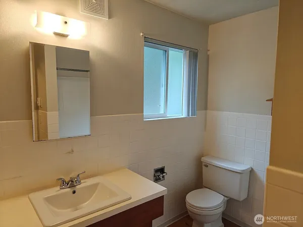 $3,100,000 | 11521 26th Avenue Northeast, Seattle, WA 98125