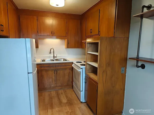 $3,100,000 | 11521 26th Avenue Northeast, Seattle, WA 98125