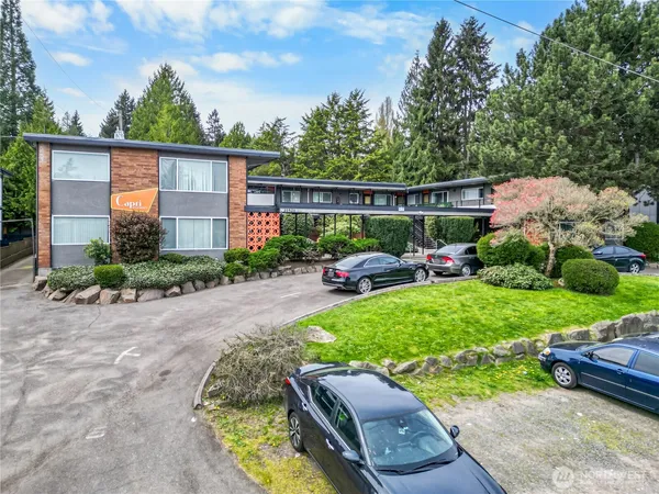 $3,100,000 | 11521 26th Avenue Northeast, Seattle, WA 98125