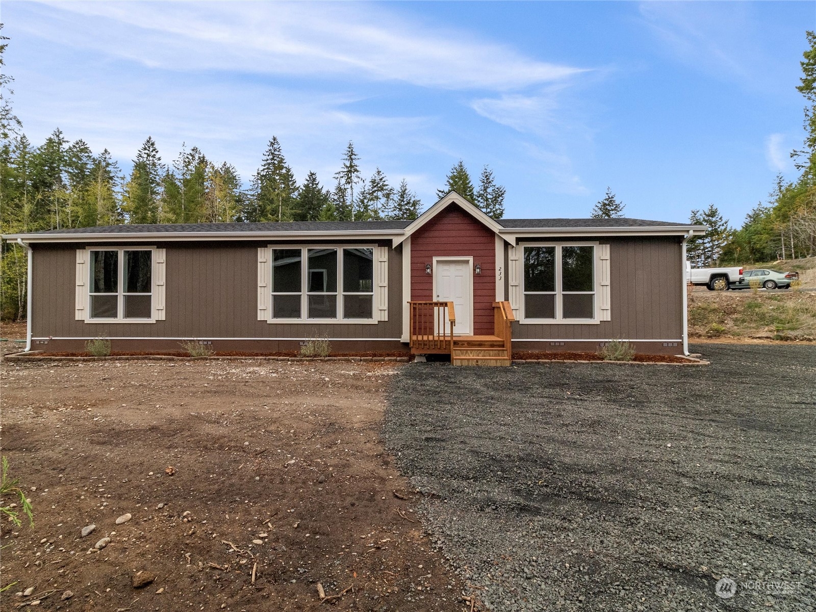 233 East Clay Road Shelton, WA 98584 - Photo 1 of 28 Gallery Image 1