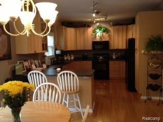 2435 West Coon Lake Road Howell, MI 48843 - Photo 6 of 34 IMG_8000.jpg