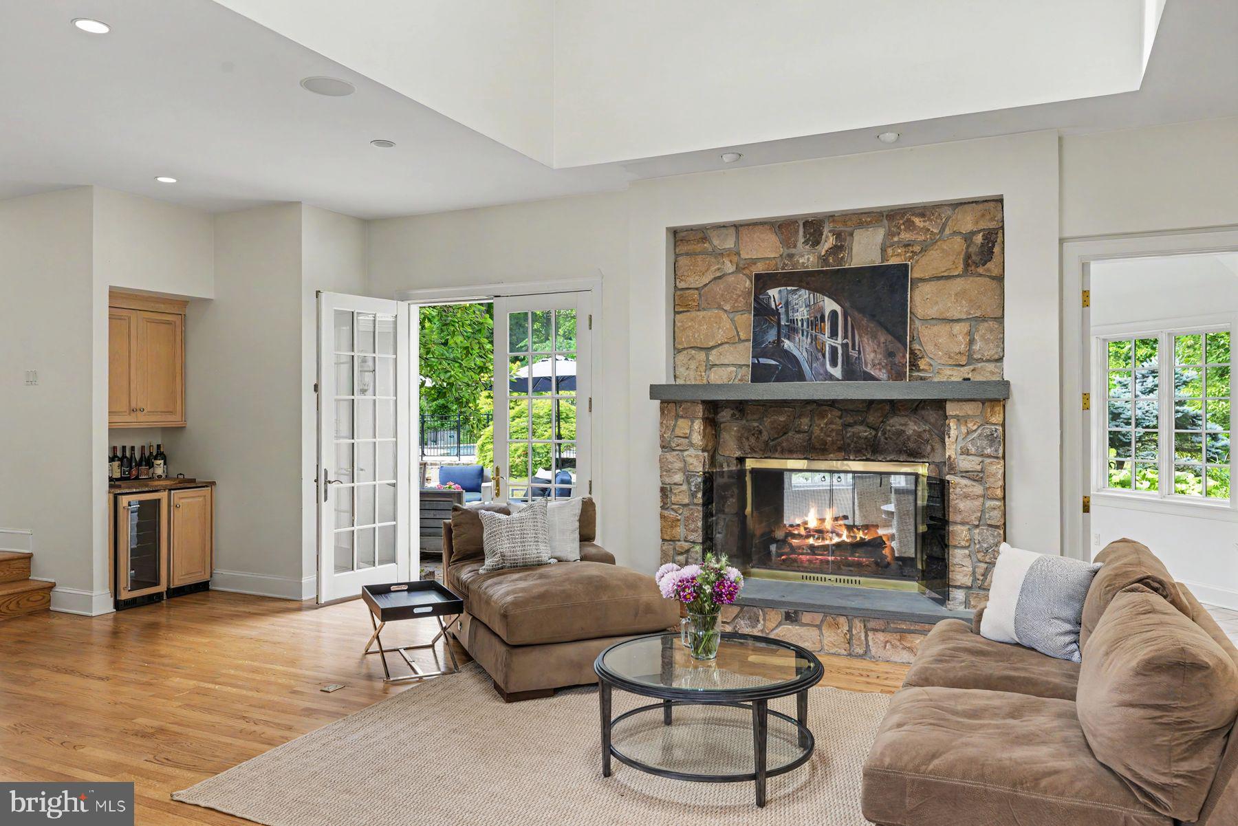 6025 Stoney Hill Road New Hope, PA 18938 - Photo 11 of 66 Gallery Image 11