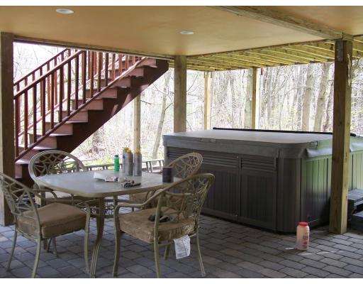 13 Chilmark Road Franklin, MA 02038 - Photo 17 of 26 Gallery Image 17