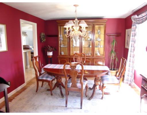 13 Chilmark Road Franklin, MA 02038 - Photo 3 of 26 Gallery Image 3