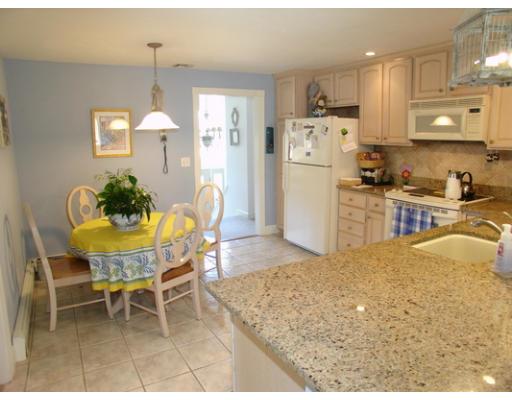 13 Chilmark Road Franklin, MA 02038 - Photo 5 of 26 Gallery Image 5