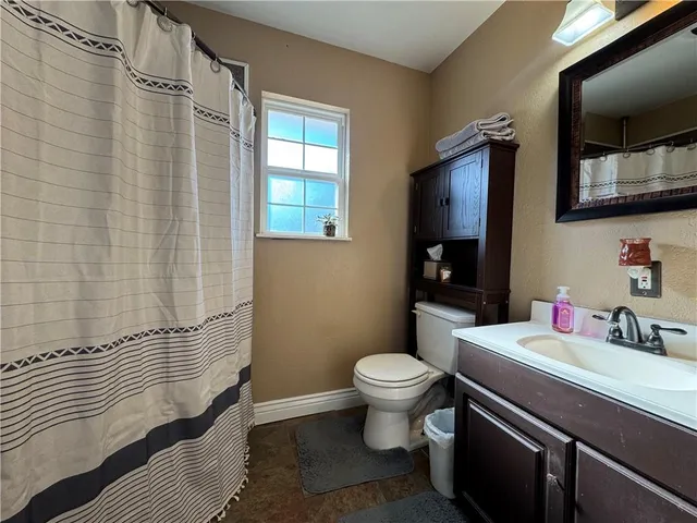 $235,000 | 1320 East Buckeye Street, Columbus, KS 66725