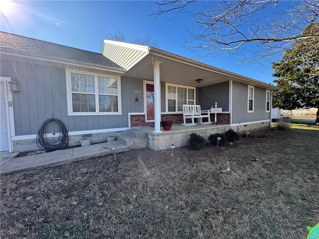 $235,000 | 1320 East Buckeye Street, Columbus, KS 66725