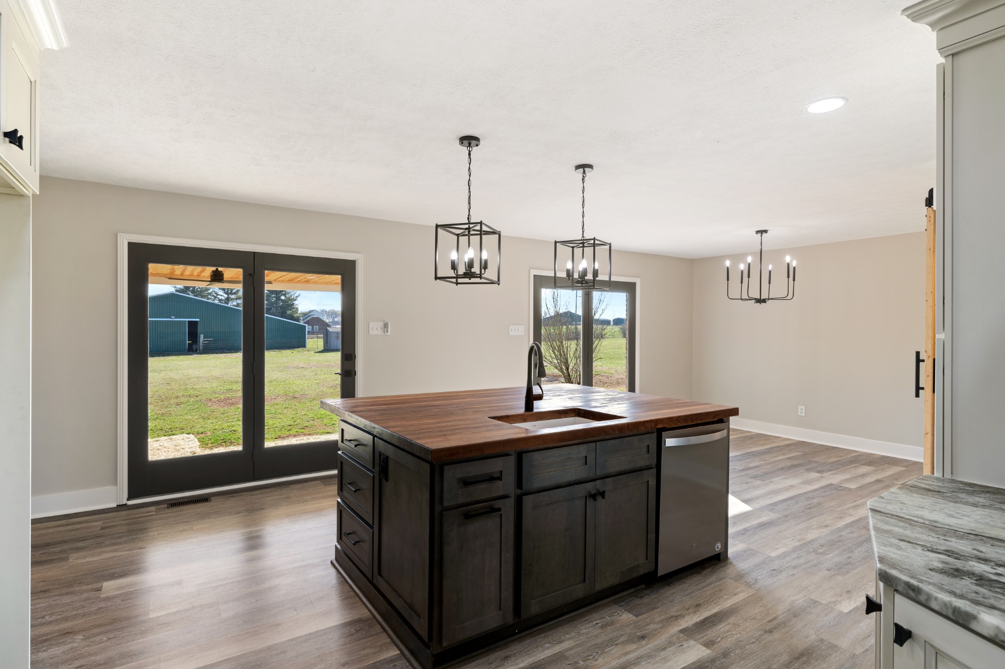 2351 Feedmill Road Chapel Hill, TN 37034 - Photo 14 of 44