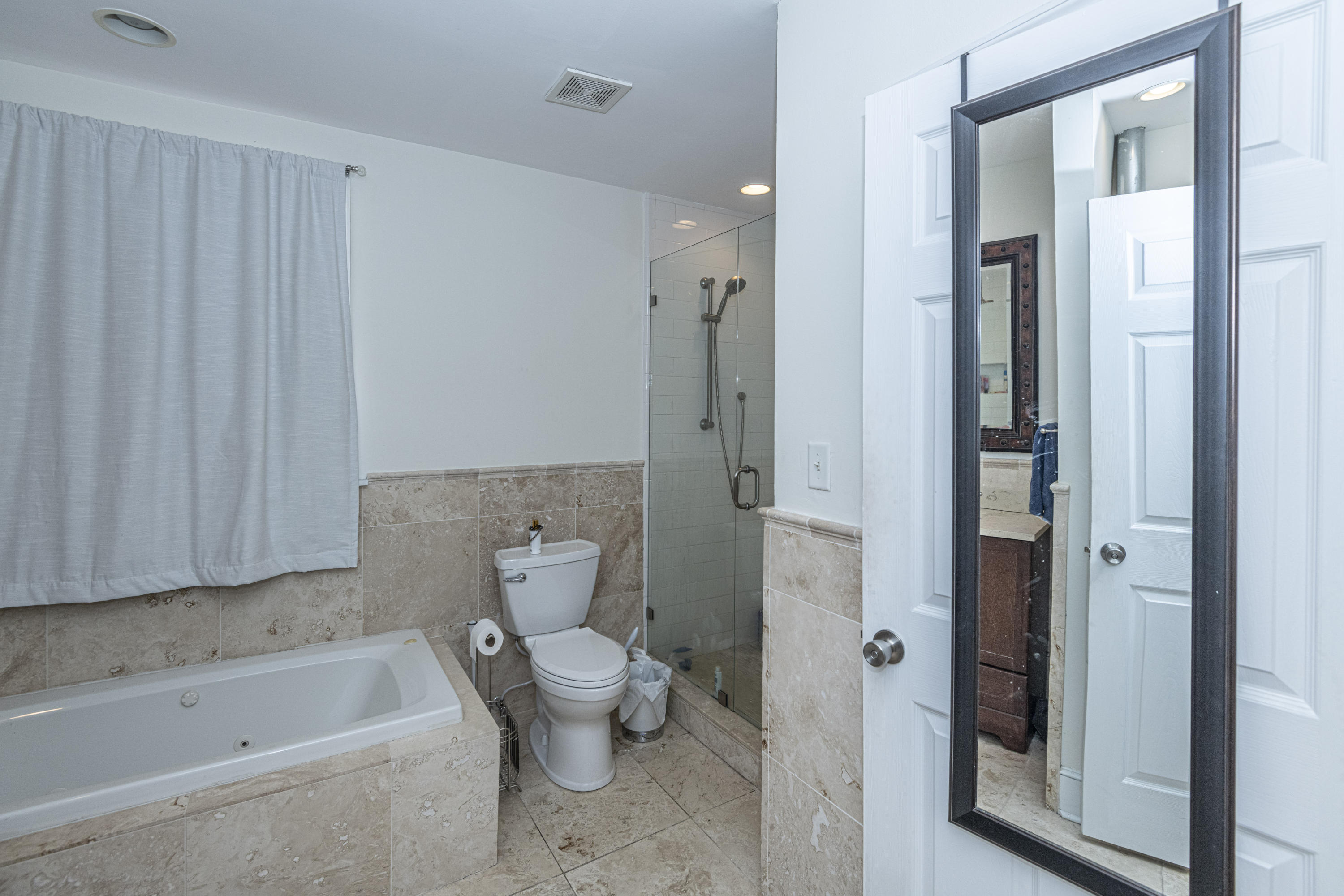 1 Rutledge Boulevard, Unit B Charleston, SC 29401 - Photo 31 of 39 DSC_3808