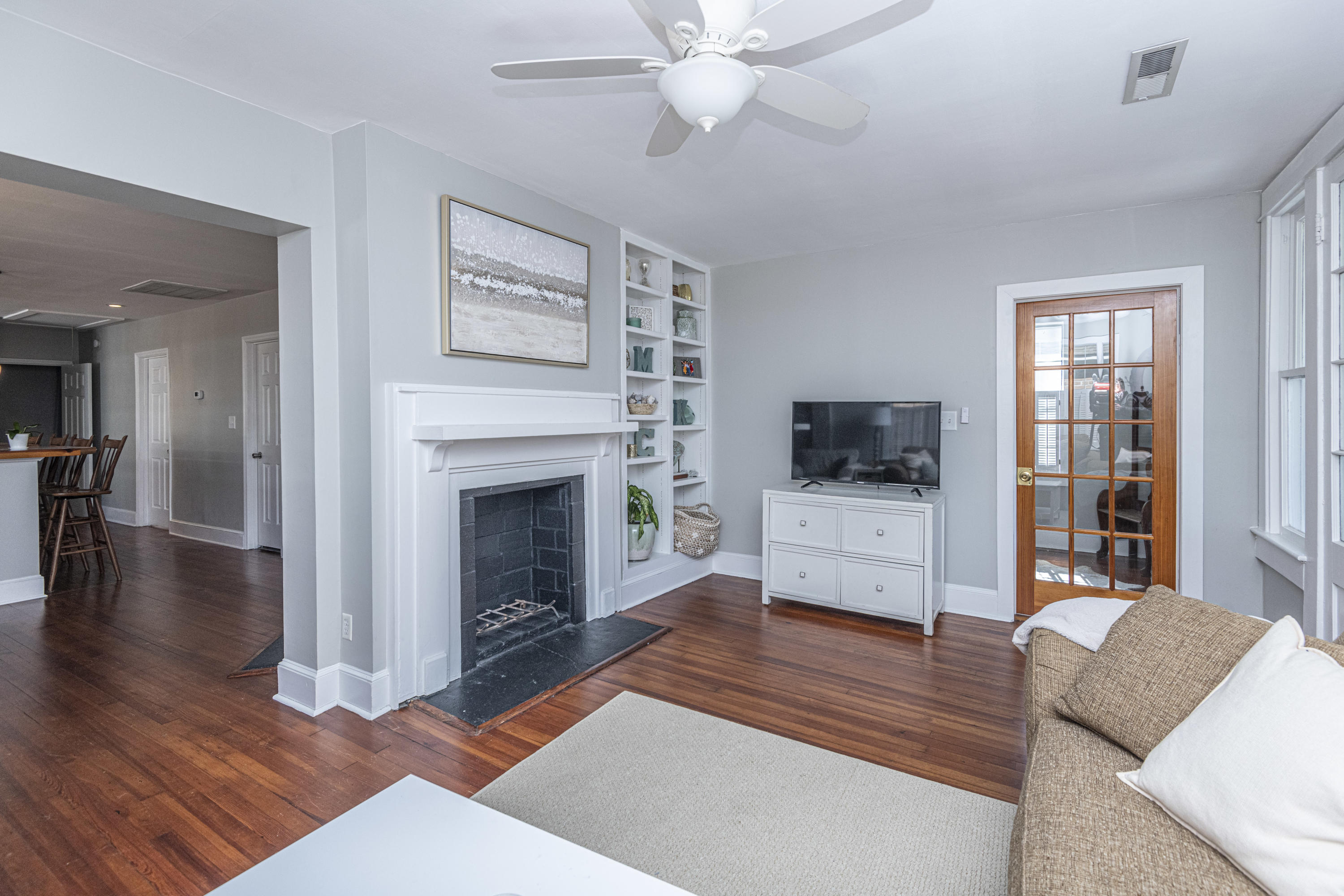 1 Rutledge Boulevard, Unit B Charleston, SC 29401 - Photo 10 of 39 DSC_3799
