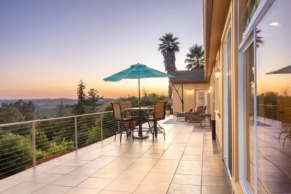 $1,779,000 | 960 Smith Road, Watsonville, CA 95076