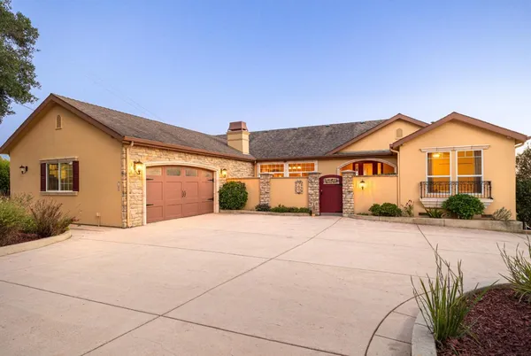 $1,779,000 | 960 Smith Road, Watsonville, CA 95076